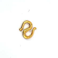 Load image into Gallery viewer, 24K Solid Yellow Gold &quot;S&quot; Lock Clasp 0.8 Grams
