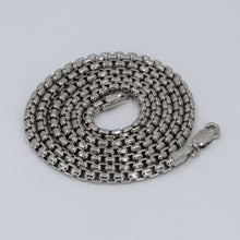 Load image into Gallery viewer, 14K Solid White Gold Cable Link Chain 24&quot; 14.8 Grams
