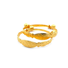將圖片載入圖庫檢視器 One Pair of 24K Solid Yellow Gold Baby Bell bangles 21.3 Grams