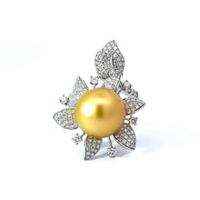 Load image into Gallery viewer, 18K White Gold Diamond South Sea Gold Pearl Ring D1.46 CT
