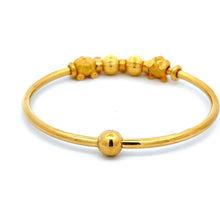 將圖片載入圖庫檢視器 24K Solid Yellow Gold Heart Flower Wheel Charm Oval Bangle 25.3 Grams
