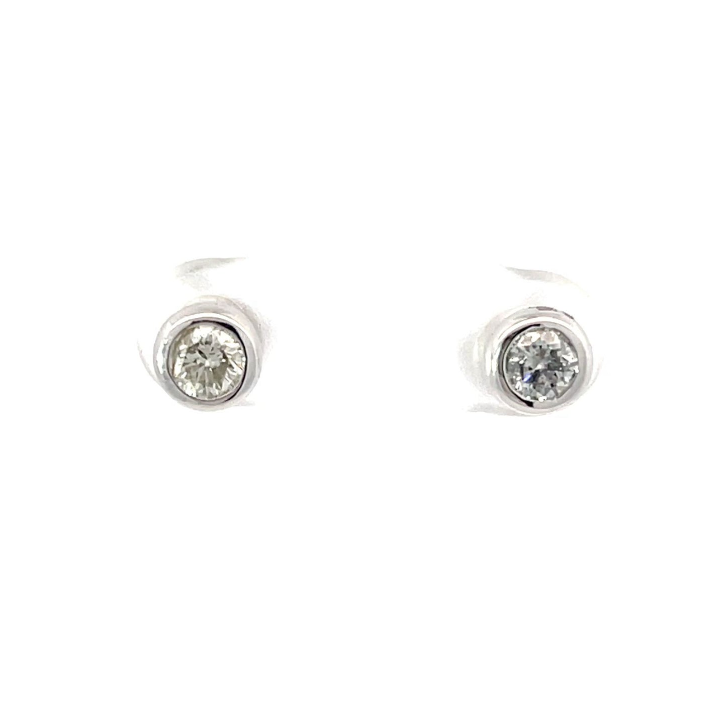 18K Solid White Gold Diamond Stud Earrings D0.49 CT