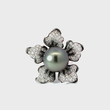Load and play video in Gallery viewer, 18K White Gold Diamond South Sea Black Pearl Ring D1.86CT
