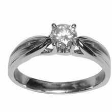 Load image into Gallery viewer, 18K White Gold Diamond Ring
