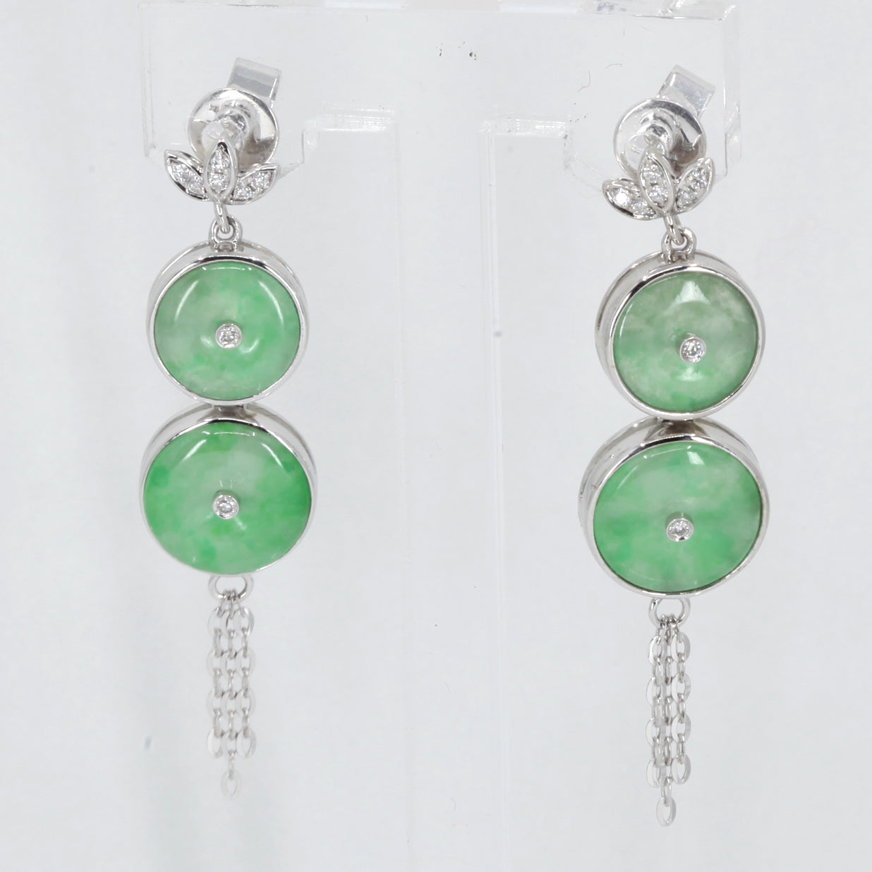 14K White Gold Diamond Green Round Jade Hanging Earrings D0.10 CT