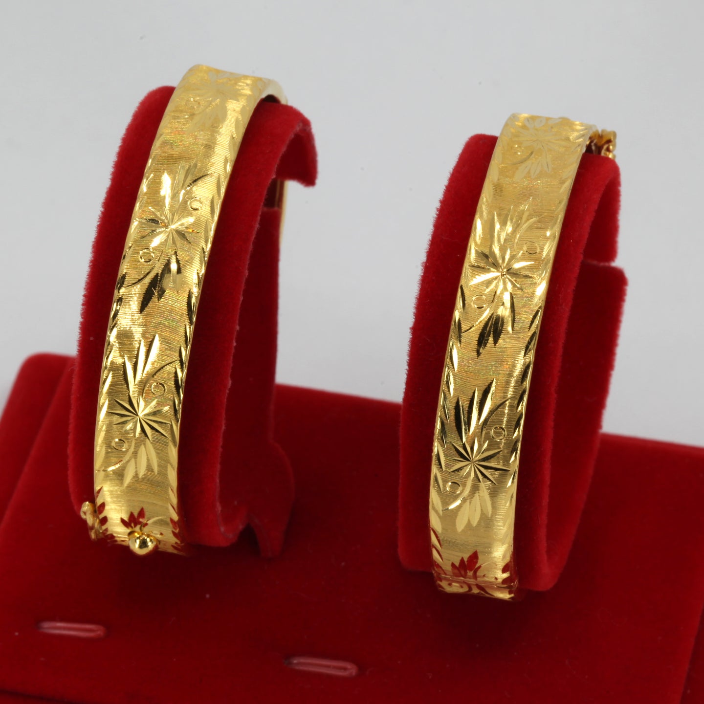 One Pair Of 24K Solid Yellow Gold Wedding Flower Bangles 31.2 Grams