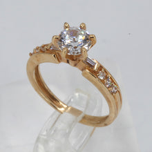Load image into Gallery viewer, 14K Yellow Gold Round Cubic Zirconia Woman Engagement Ring 3.9 Grams
