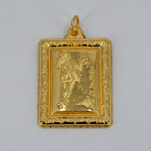 將圖片載入圖庫檢視器 24K Solid Yellow Gold Zodiac Horse Hollow Rectangular Pendant 8.1 Grams
