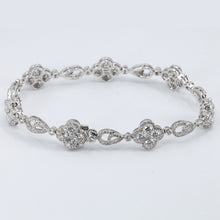 Load image into Gallery viewer, 18K White Gold Diamond Flower Bracelet D5.66 CT
