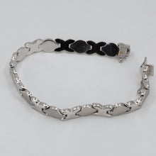 Load image into Gallery viewer, 14K Solid White Gold Woman Hugs &amp; Kisses XO Love Design Bracelet 7 1/8&quot; 10.5 Grams
