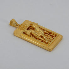 將圖片載入圖庫檢視器 24K Solid Yellow Gold Zodiac 3D Horse Rectangular Pendant 21.7 Grams