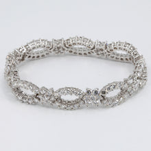 Load image into Gallery viewer, 18K White Gold Diamond Bracelet D11.56 CT
