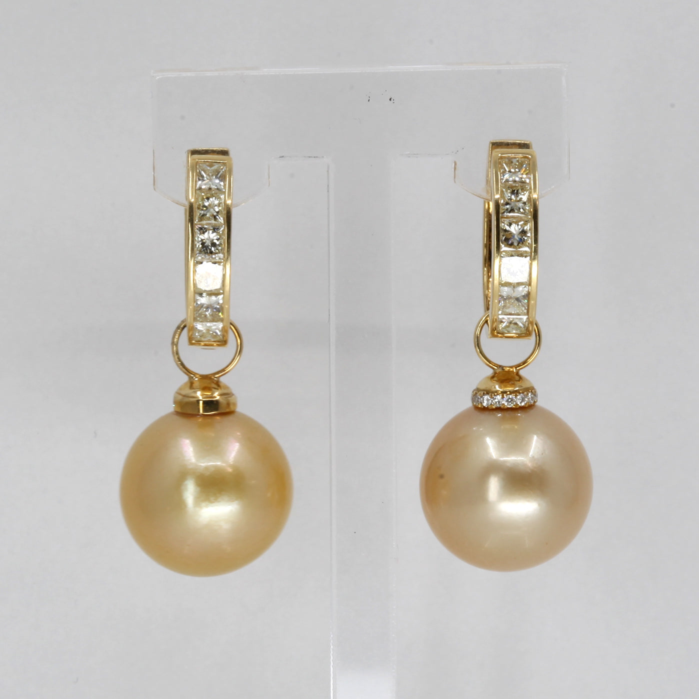 18K Yellow Gold Diamond South Sea Golden Pearl Hanging Hoop Earrings D1.50 CT