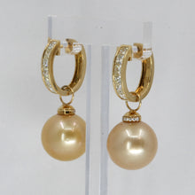 將圖片載入圖庫檢視器 18K Yellow Gold Diamond South Sea Golden Pearl Hanging Hoop Earrings D1.50 CT