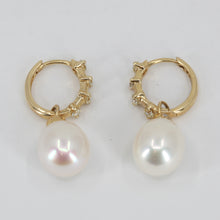 Load image into Gallery viewer, 14K Yellow Gold Diamond White Pearl Hanging Earrings D0.36 CT

