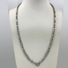 Load image into Gallery viewer, Platinum Barrel Link Chain 32 Grams 23&quot;
