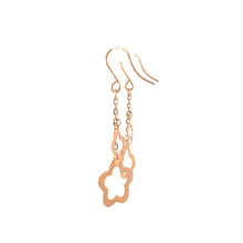 將圖片載入圖庫檢視器 18K Solid Rose Gold Flower Dangle Earrings
