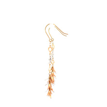 將圖片載入圖庫檢視器 18K Solid Tri-Color Gold Cascading Leaves Hoop Earrings
