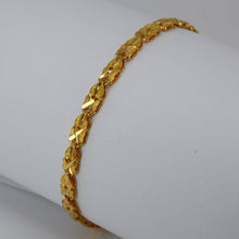 Load image into Gallery viewer, 24K Solid Yellow Gold Design Link Bracelet 6.1 Grams
