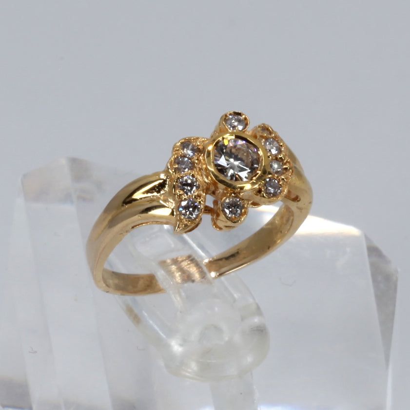 18K Yellow Gold Women Diamond Design Ring D.0.75 CT 2.9 Grams