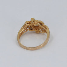 Load image into Gallery viewer, 18K Yellow Gold Women Diamond Design Ring D.0.75 CT 2.9 Grams
