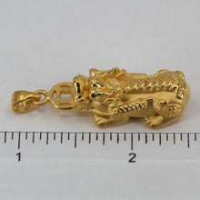 Load image into Gallery viewer, 24K Solid Yellow Gold 3D Pi Xiu Pi Yao 貔貅 Hollow Pendant 3.6 Grams
