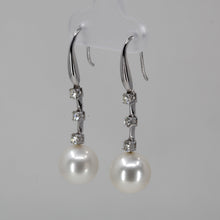 Load image into Gallery viewer, 18K White Gold Diamond White Pearl Hanging Earrings D0.36 CT
