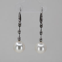 Load image into Gallery viewer, 18K White Gold Diamond White Pearl Hanging Earrings D0.36 CT
