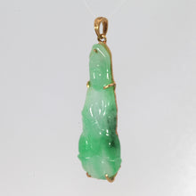 將圖片載入圖庫檢視器 18K Solid Yellow Gold Jade Guan Yin Pendant 1 11/16&quot;
