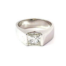 將圖片載入圖庫檢視器 18K White Gold Princess Cut Diamond Men Ring D1.95 CT
