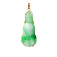 將圖片載入圖庫檢視器 18K Solid Yellow Gold Jade Guan Yin Pendant 1 11/16&quot;
