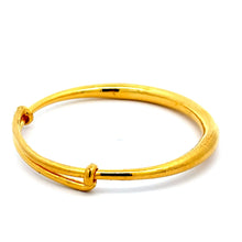 Load image into Gallery viewer, 24K Solid Yellow Gold Heavy 牛皮卷 Plain Adjustable Bangle 33.2 Grams
