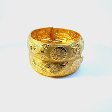 Load and play video in Gallery viewer, One Pair Of 24K Solid Yellow Gold Wedding Dragon Phoenix Bangles 46.3 Grams
