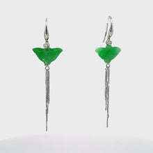 將影片載入圖庫檢視器並播放，14K Solid White Gold Diamond Green Butterfly Jade Hanging Earrings D0.06 CT

