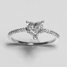 Load image into Gallery viewer, 18K White Gold Diamond Heart Ring
