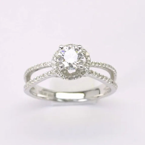 18K白金鑽石訂婚戒指