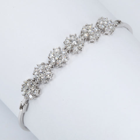 18K Solid White Gold Diamond Flower Soft Bangle Bracelet D2.50 CT