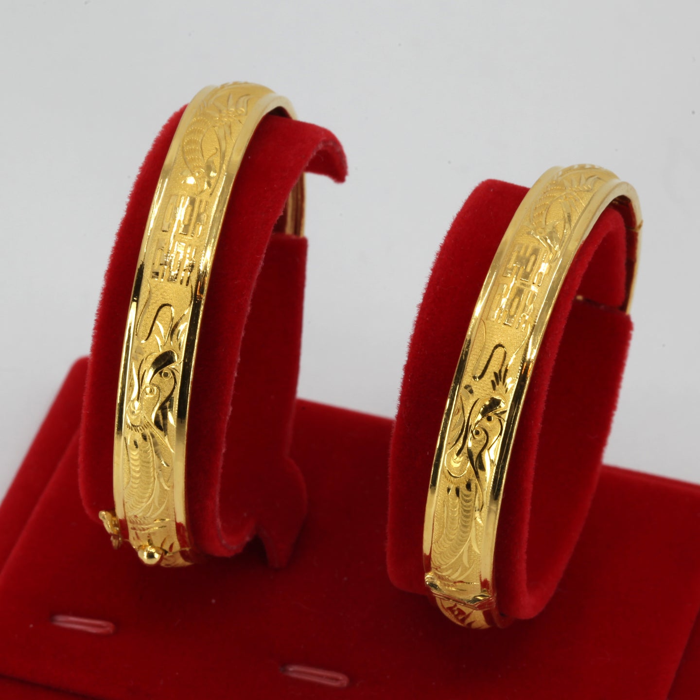 One Pair Of 24K Solid Yellow Gold Double Happiness Dragon Phoenix Bangles 27.6 Grams