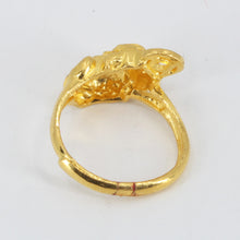 Load image into Gallery viewer, 24K Solid Yellow Gold Fortune 金錢蟾蜍 Adjustable Ring 5.9 Grams
