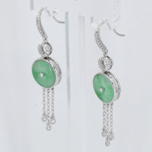 將圖片載入圖庫檢視器 14K White Gold Diamond Green Round Jade Hanging Earrings D0.24 CT
