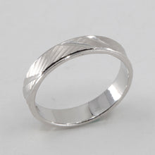 Load image into Gallery viewer, One Pair of Platinum Wedding Band Rings 7.8 Grams
