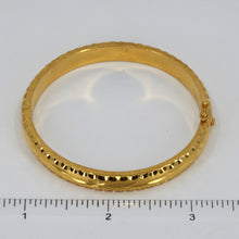 將圖片載入圖庫檢視器 24K Solid Yellow Gold Diamond-cut Design Bangle 28.61 Grams 999
