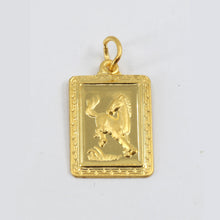 將圖片載入圖庫檢視器 24K Solid Yellow Gold Rectangular Zodiac Horse Pendant 2.4 Grams
