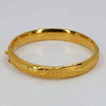 Load image into Gallery viewer, 24K Solid Yellow Gold Double Happiness Phoenix Dragon Bangle 20.9 Grams 9999
