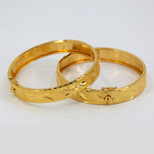 Load image into Gallery viewer, One Pair Of 24K Solid Yellow Gold Wedding Flower Bangles 31.2 Grams
