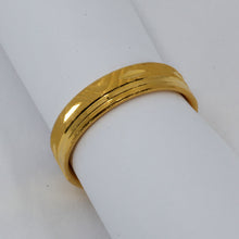 Load image into Gallery viewer, 24K Solid Yellow Gold Diamond-Cut Band Ring 7.1 Grams
