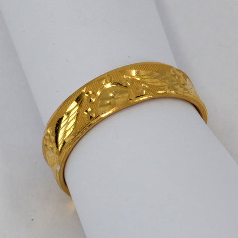 24K Solid Yellow Gold Diamond-Cut Band Ring 5.4 Grams Size 7.5