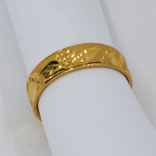 Load image into Gallery viewer, 24K Solid Yellow Gold Diamond-Cut Band Ring 5.4 Grams Size 7.5
