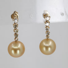 將圖片載入圖庫檢視器 18K Yellow Gold Diamond South Sea Golden Pearl Hanging Earrings D0.98 CT
