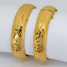 Load image into Gallery viewer, One Pair Of 24K Solid Yellow Gold Wedding Dragon Phoenix Bangles 25.5 Grams

